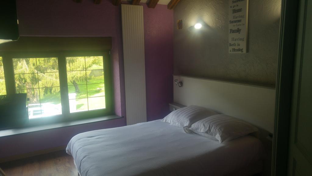 Le Point De Chute Hotel Tournavaux Exterior foto